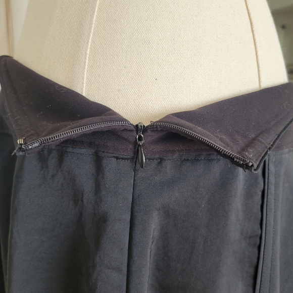 Mossimo, Black Skirt, A Line Size 4 - Picture 4 of 6